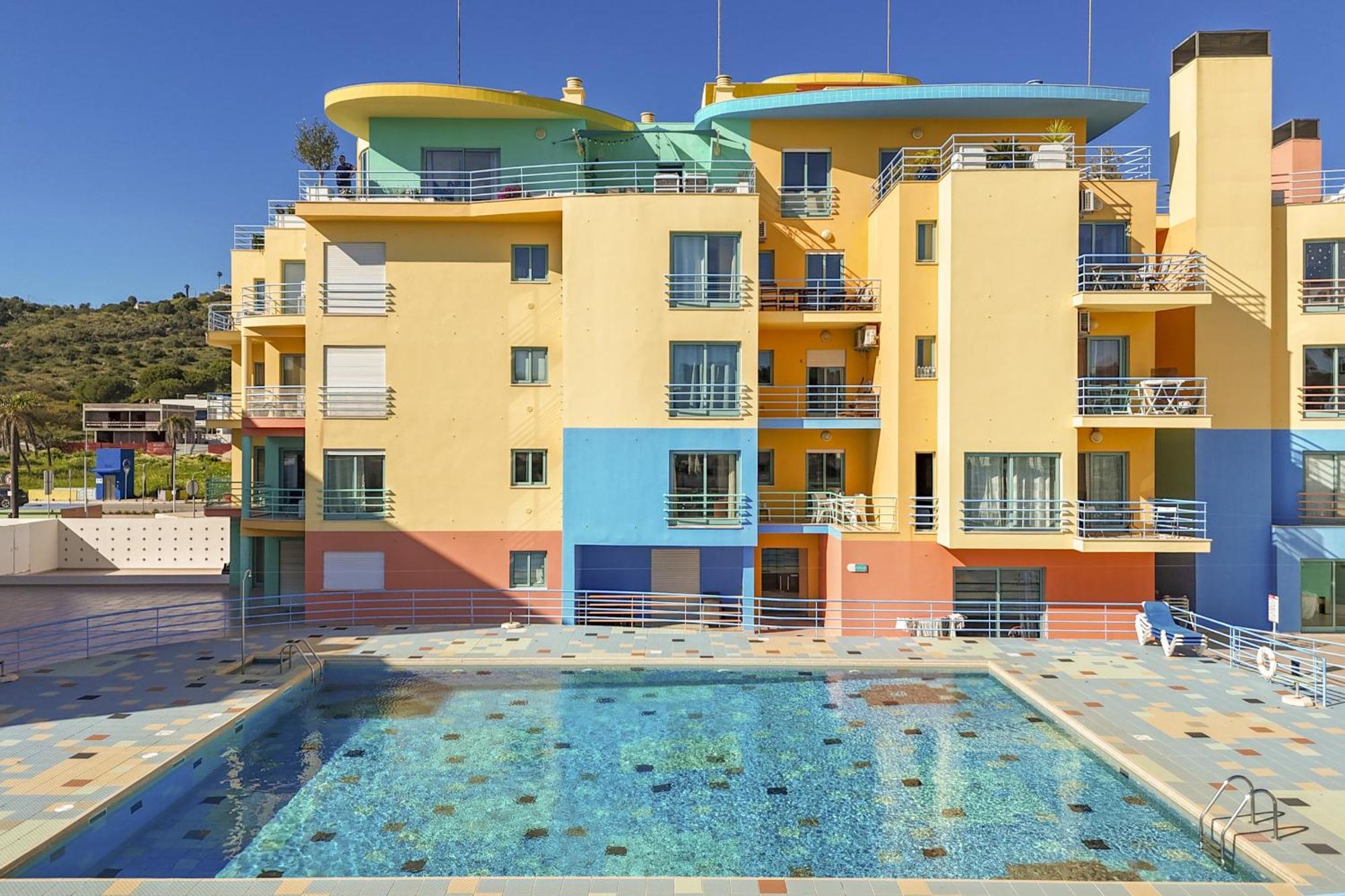 Marina Breeze Apartment With Pool - 900M From The Beach Albufeira Exterior foto